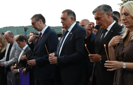 OPASNE PORUKE IZ MRKONJIĆ GRADA: Vučić i ekipa na obilježavanjus tradanja Srba u ,,Oluji" 