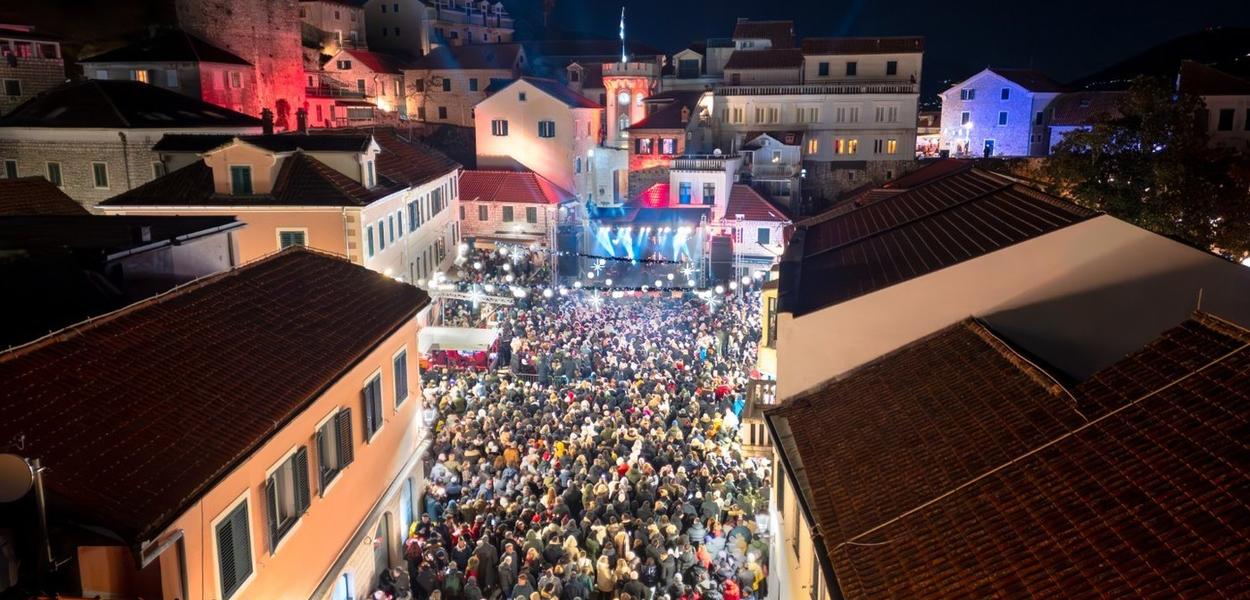 Doček Nove godine u Herceg Novom (Foto: Opština Herceg Novi)