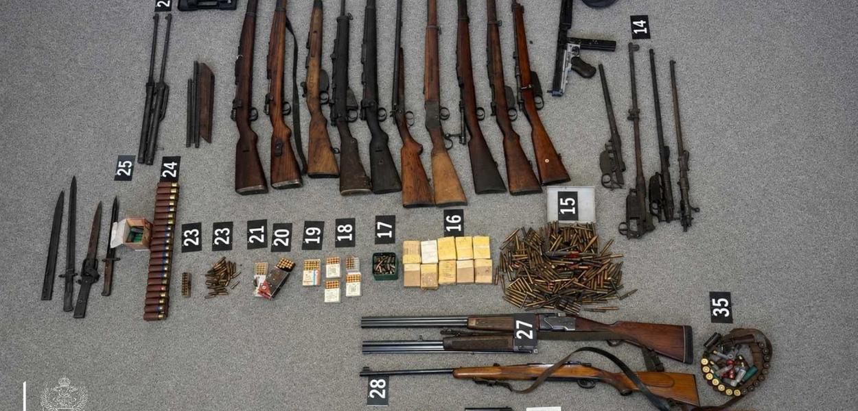Pronađeno oružje (Foto: Uprava policije)