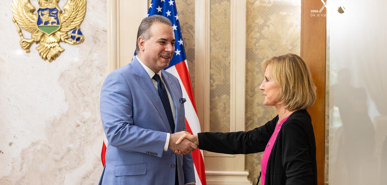 Ivanović i Teni (Foto: Vlada Crne Gore)