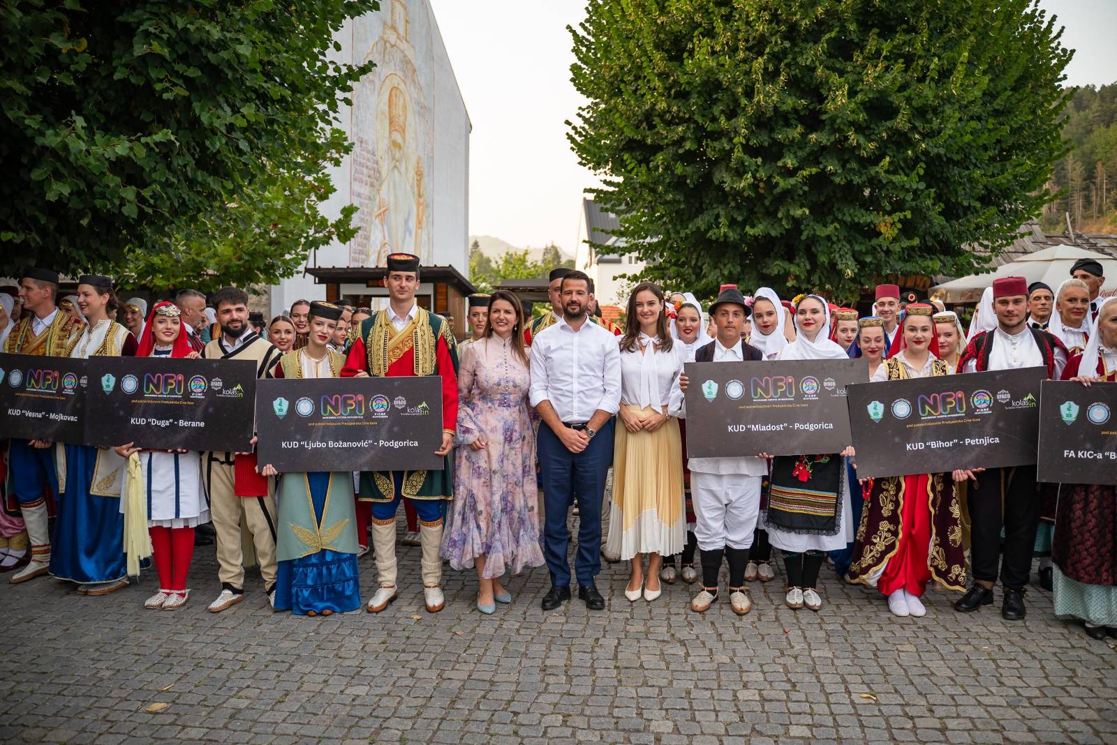 Igre folklora