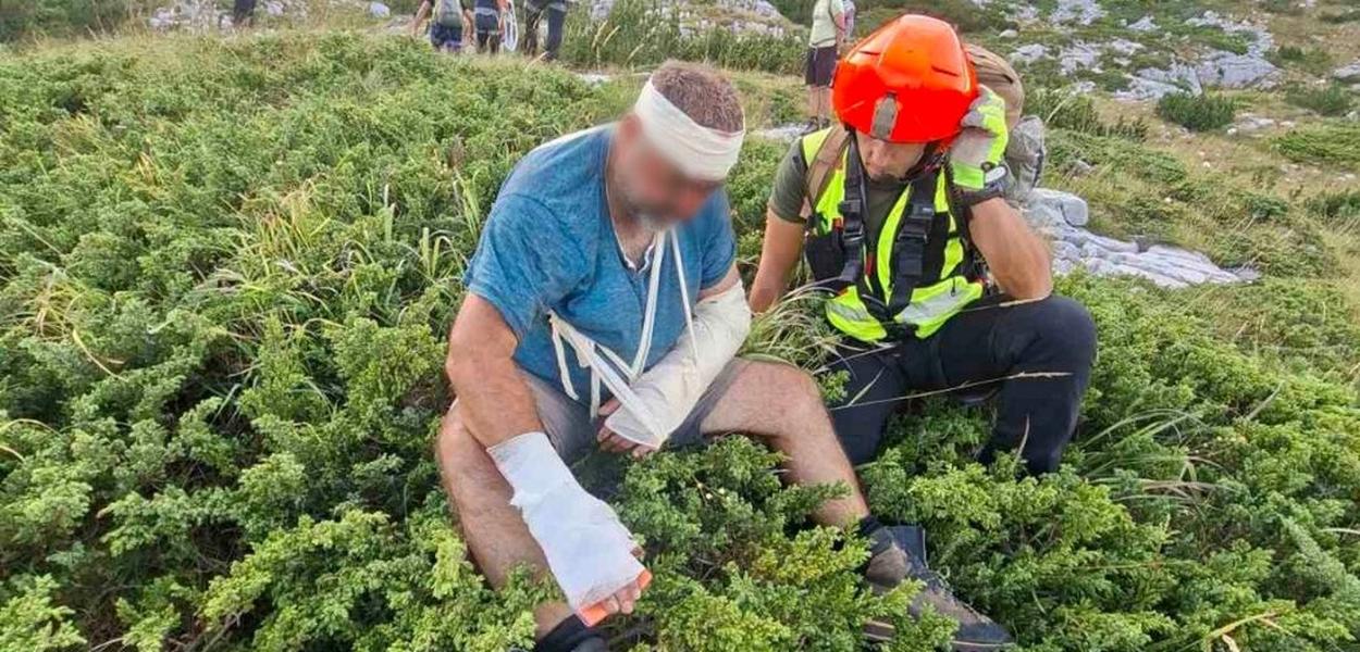 Akcija spašavanja (Foto: Ministarstvo odbrane)