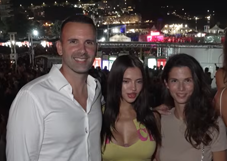 Spajić sa suprugom i Darom