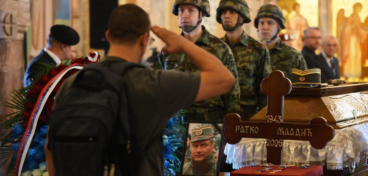 Sa sahrane Ratka Mladića u Beogradu, 7. septembar 2026. (Foto: AP Photo/Marko Drobnjakovic)