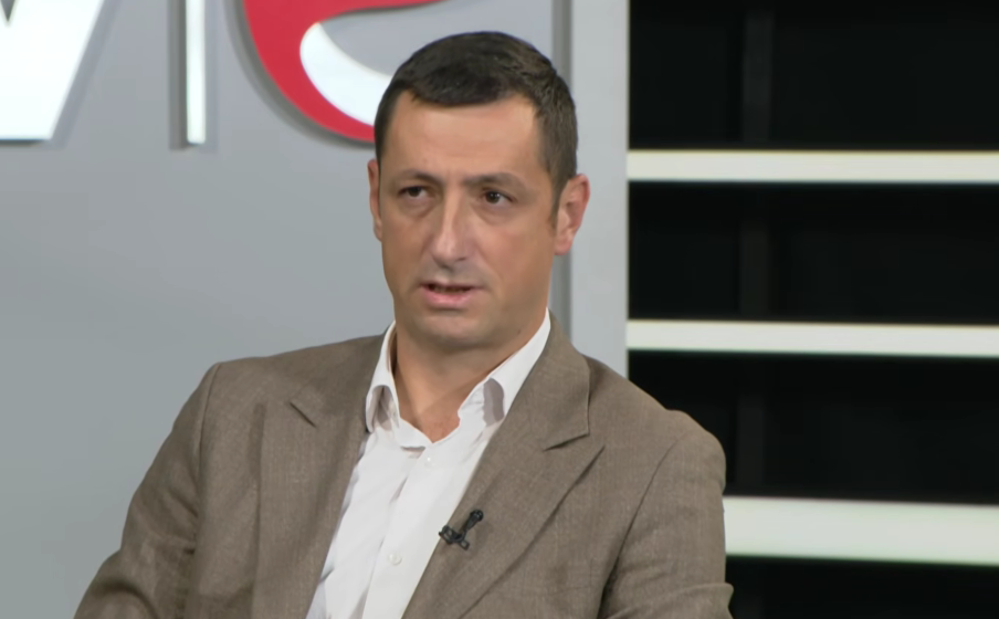 Pro et Contra, Begović, Brajušković, Radović