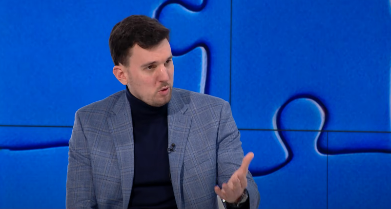 NE VJERUJE U SAMOSTALNOST PES-A: Politički anlaitičar Danilo Kalezić