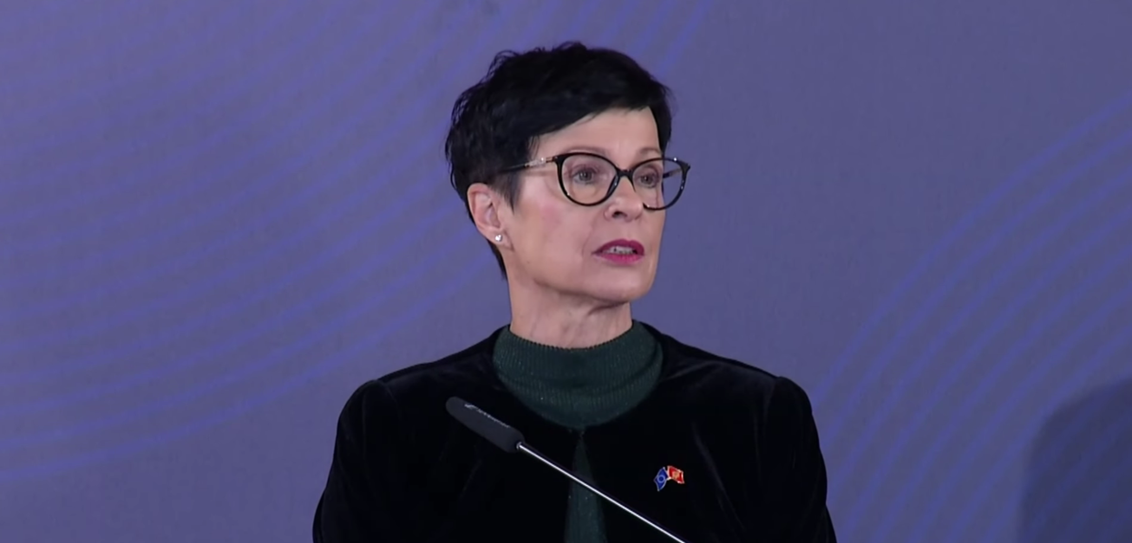 Marta Kos