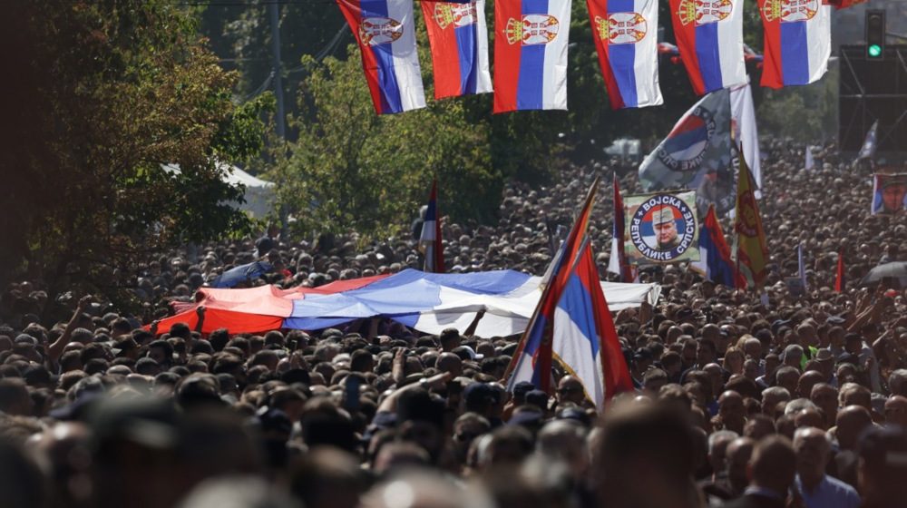 ISPRAĆAJ UZ DRŽAVNE POČASTI: Sahrana Ratka Mladića na groblju Točider u Beogradu
