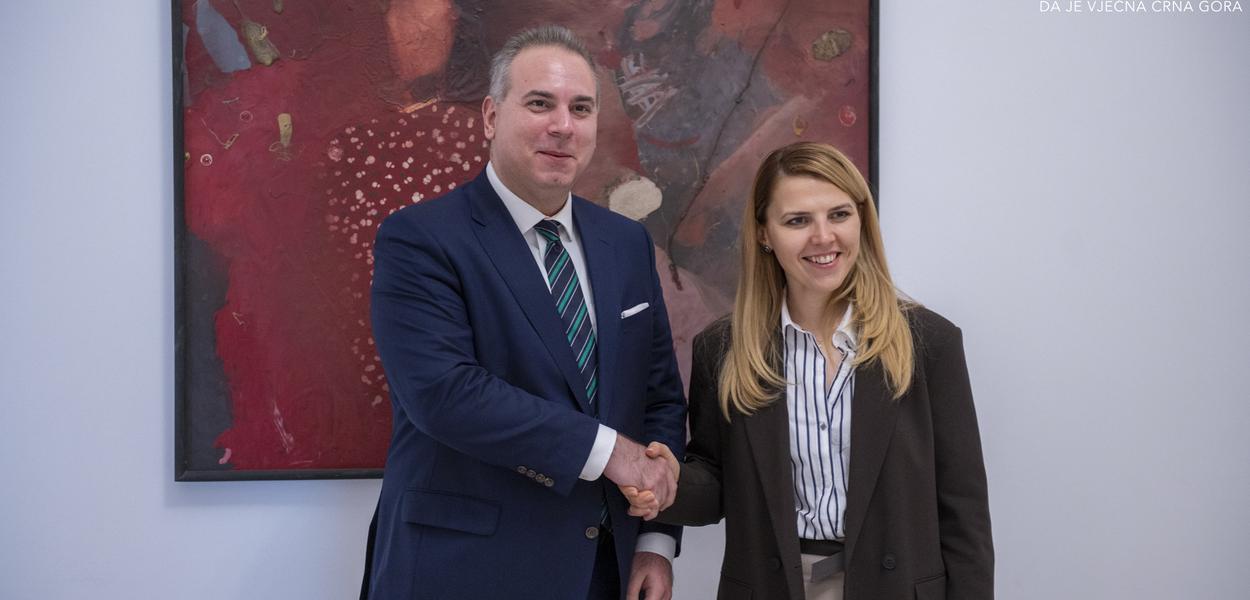 Ivanović i Petrova-Čamova (Foto: Vlada Crne Gore)