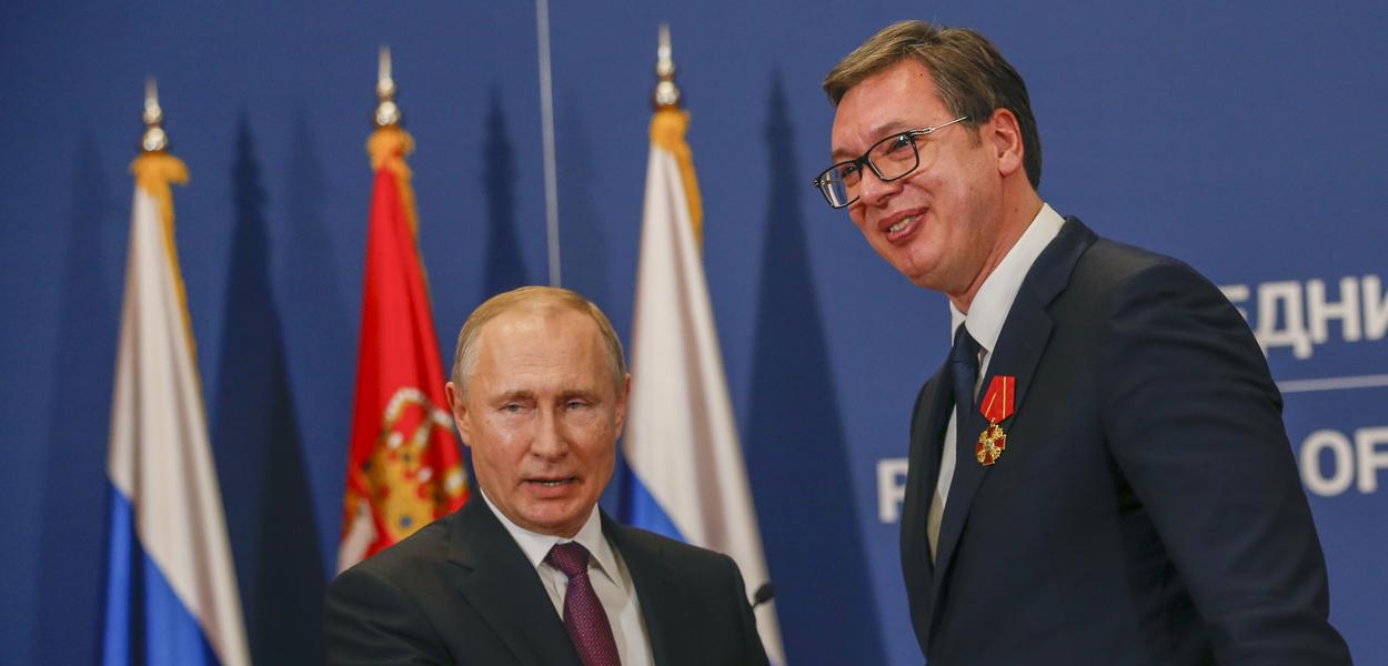 Putin i Vučić (Foto: AP/Darko Vojinović)
