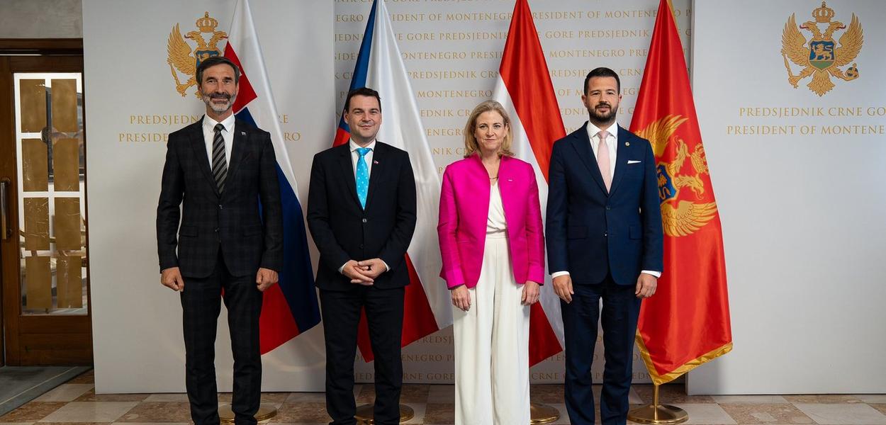 Predsjednik Crne Gore Jakov Milatović sa ministrima vanjskih poslova Austrije, Češke i Slovačke (Foto: Kabinet predsjednika/Iks)