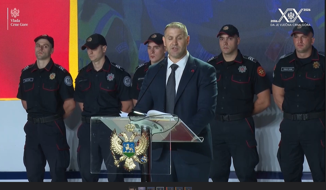 ČUDNA BRIGA ZA ,,OBIČNOG GRAĐANINA": Direktor Uprave policije Lazar Šćepanović 2. oktobra