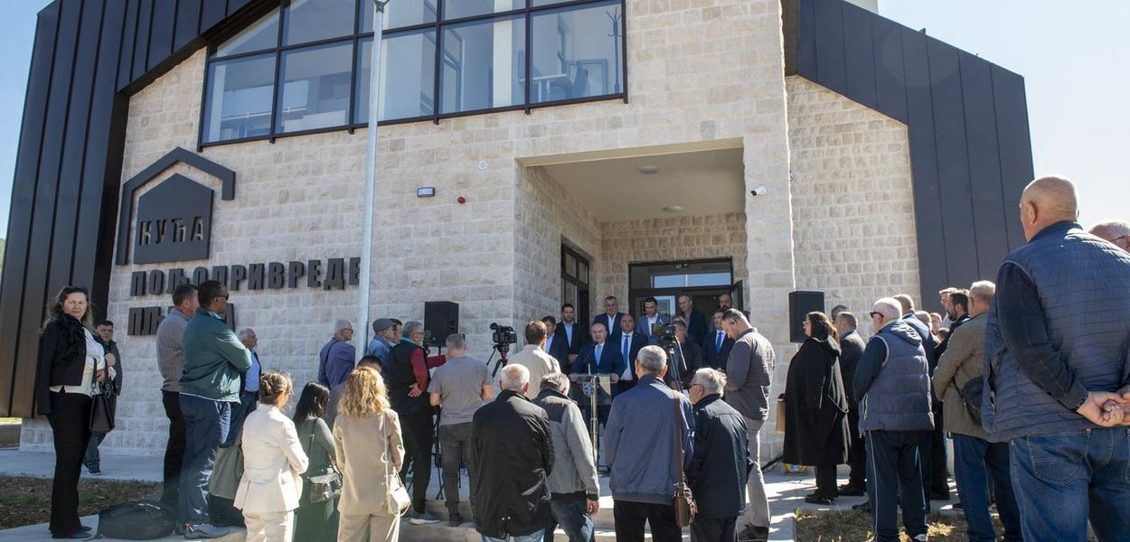 Sa otvaranja Kuće poljoprivrede u Pljevljima (Foto: Vlada Crne Gore)