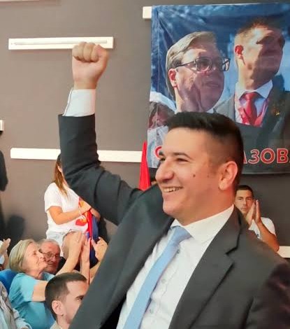 IZ SVEG GRLA ZA VUČIĆA: Vladislav Dajković