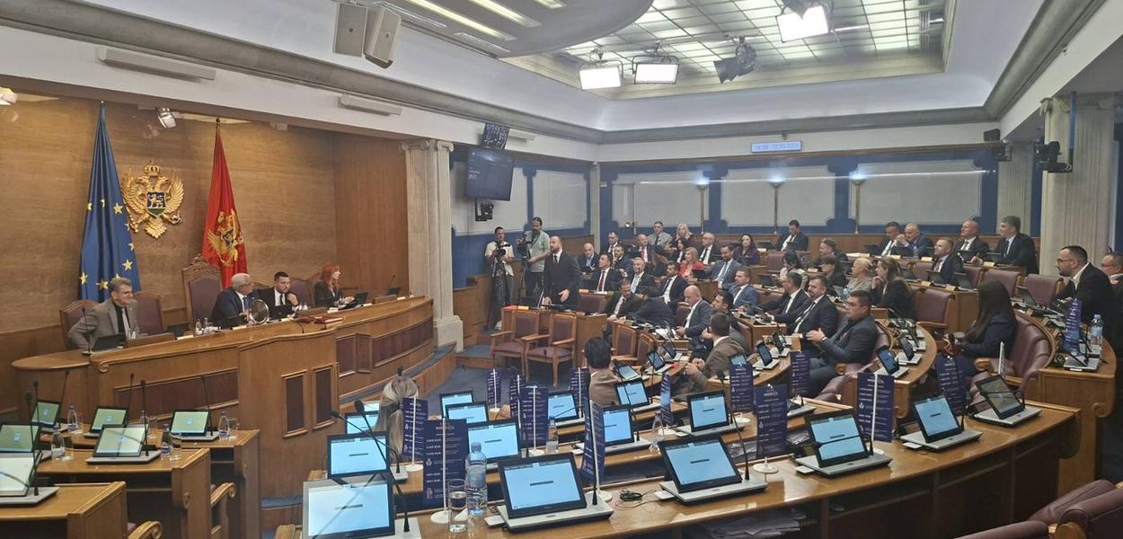 Sa sjednice Skupštine 13.10.2026. (Foto: Portal ETV/Jasmina Beharović)