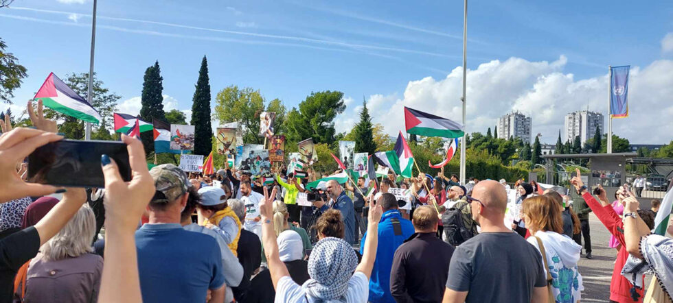 Sa jednog od protesta građana Crne Gore (Foto: Pokret solidarnosti sa Palestinom)