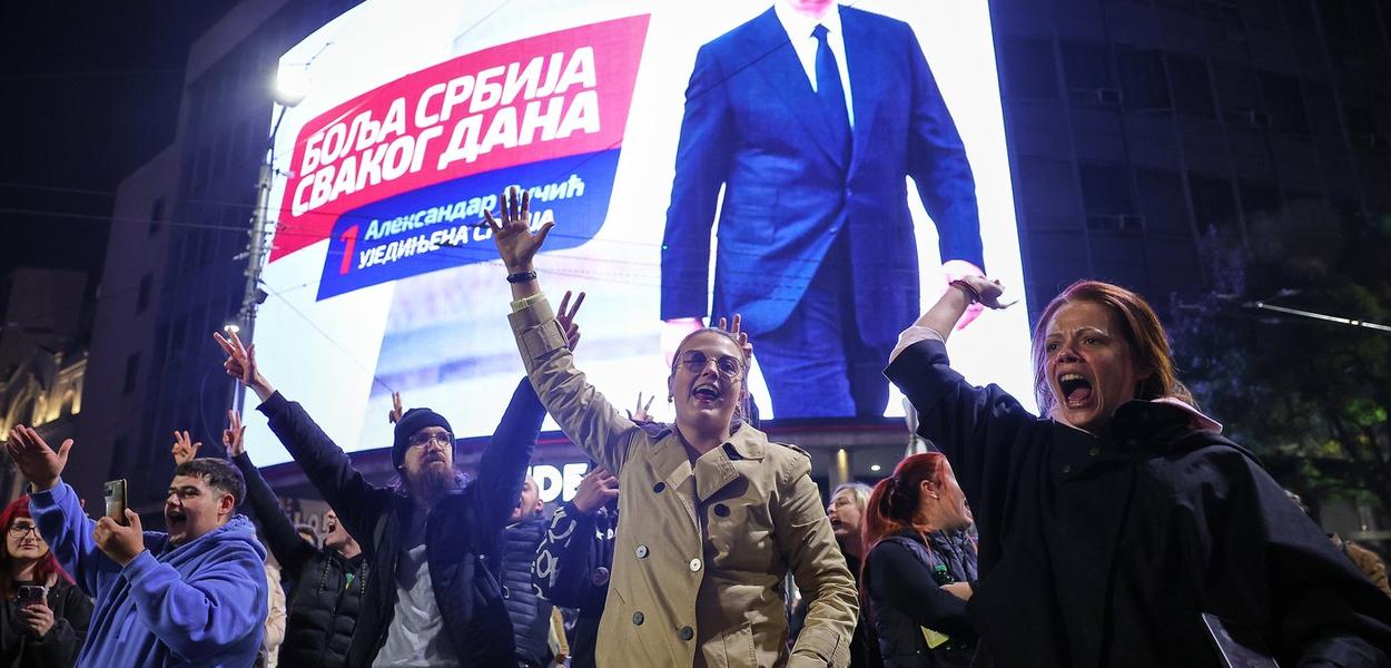 (AP Photo/Marko Drobnjakovic) (Foto: Marko Drobnjakovic)